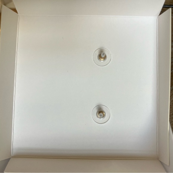 NIB DISNEY x BAUBLEBAR Mickey Mouse Backpack Earrings - Picture 4 of 4